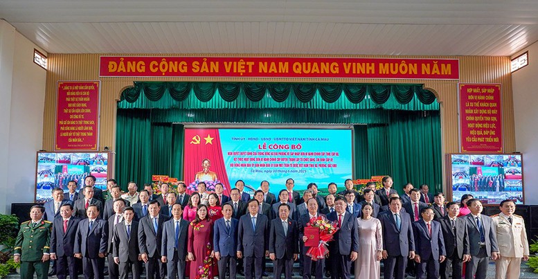 TỔNG THUẬT: Công bố nghị quyết, quyết định sáp nhập đơn vị hành chính, chỉ định nhân sự trên cả nước- Ảnh 31.