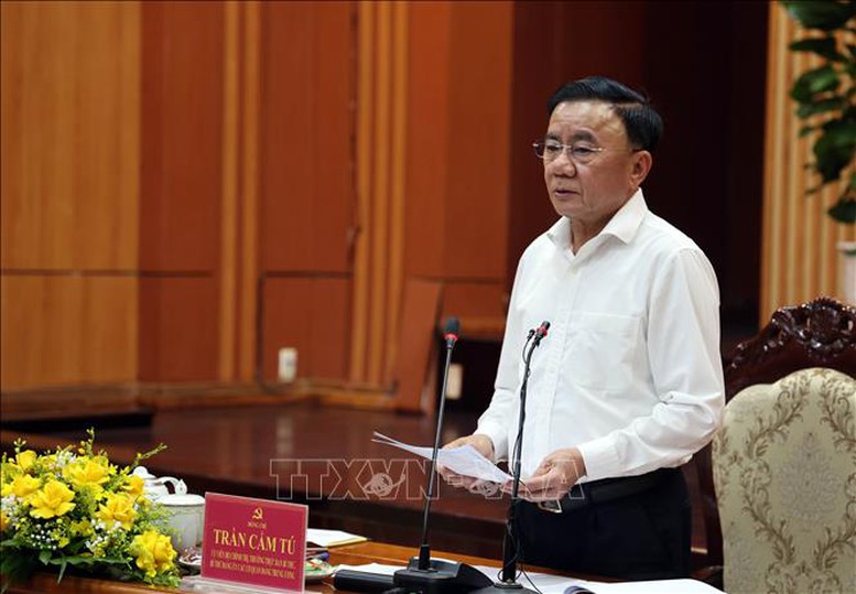 Thường trực Ban Bí thư Trần Cẩm Tú làm việc với Ban Thường vụ Tỉnh ủy Quảng Nam- Ảnh 1.