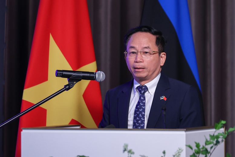 Thủ tướng: Hợp tác giữa các doanh nghiệp Việt Nam - Estonia có sự bảo đảm của hai Chính phủ- Ảnh 8.
