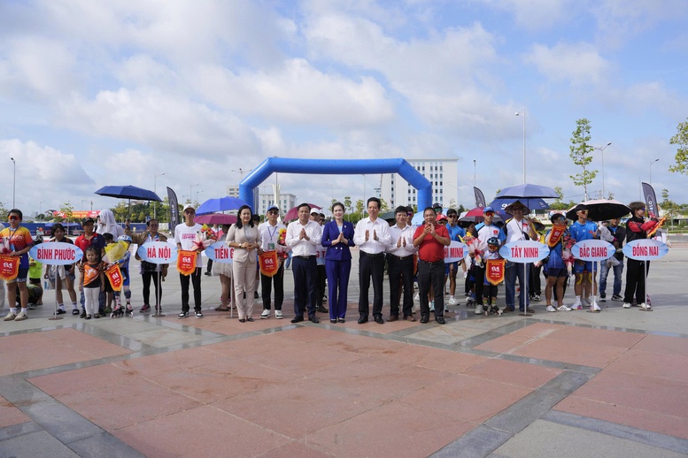 Hơn 150 vận động viên tham dự Giải vô địch trẻ Roller Sports quốc gia năm 2025- Ảnh 1.