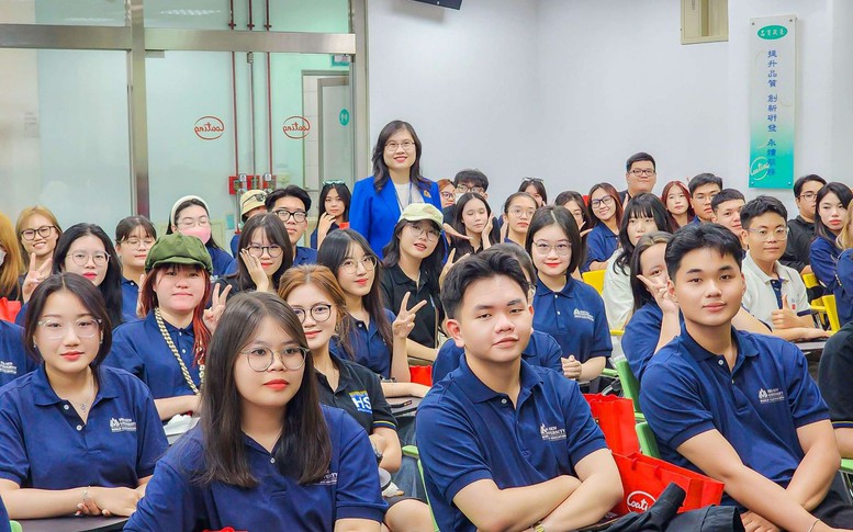 Trường Đại học Hoa Sen xét tuyển tổ hợp C00: Không giới hạn cơ hội cho thí sinh khối xã hội