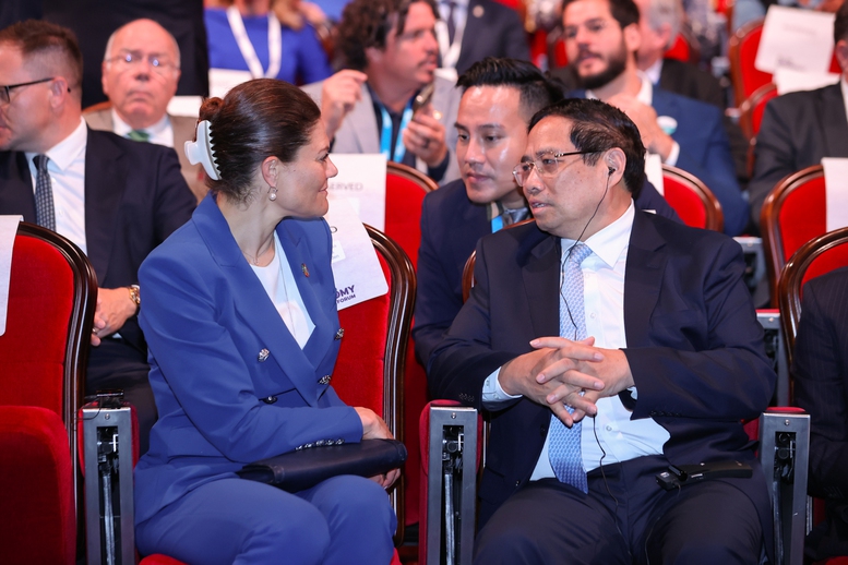 Thủ tướng: Việt Nam sẵn sàng tham gia, dẫn dắt trong các cơ chế hợp tác về biển- Ảnh 5.