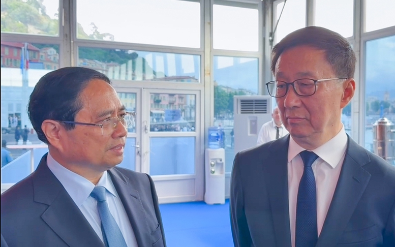 Thủ tướng Phạm Minh Chính gặp Phó Chủ tịch Trung Quốc Hàn Chính
