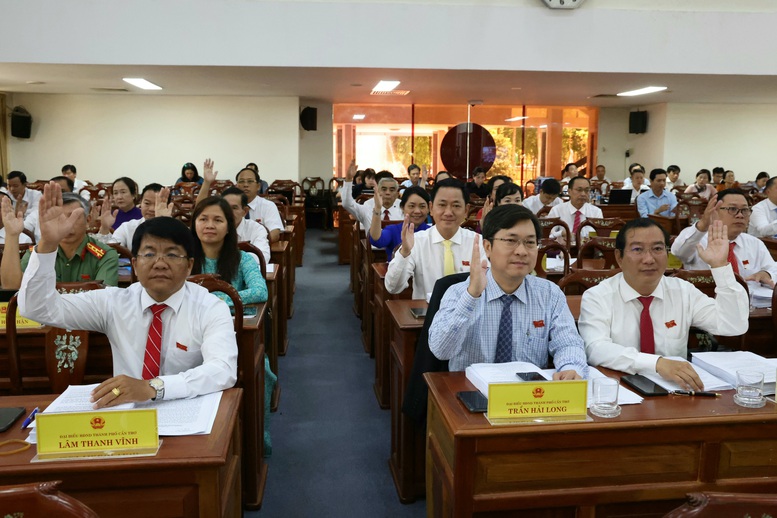 HĐND TP. Cần Thơ thông qua nhiều nghị quyết quan trọng phát triển thành phố- Ảnh 2.