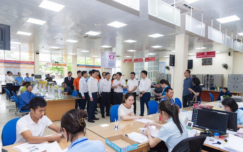 FPT cùng Quảng Ninh triển khai mô hình chính quyền 2 cấp và Trung tâm PVHCC một cấp