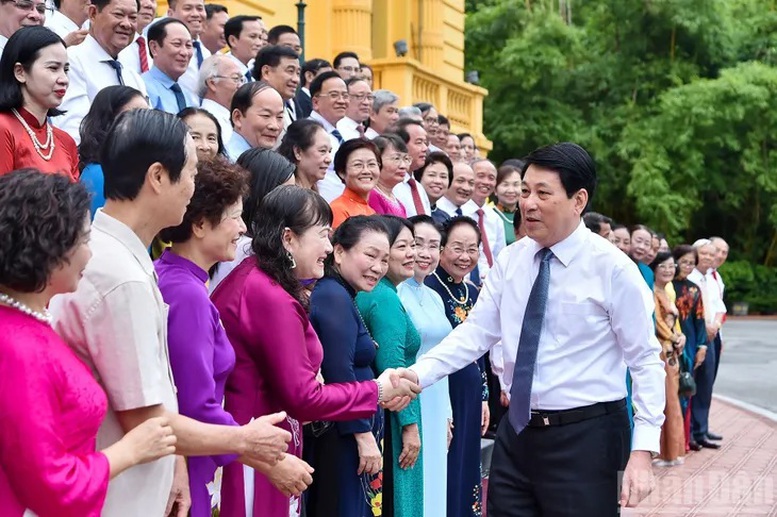 Xây dựng xã hội học tập là sứ mệnh cao cả trong kỷ nguyên mới- Ảnh 1.
