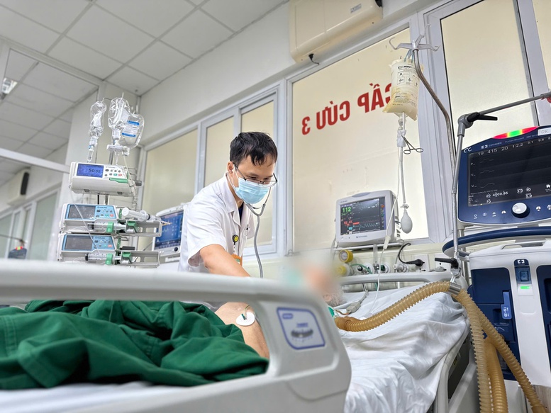 Cảnh báo việc tự ý tiêm tại cơ sở không bảo đảm khi bị thoát vị đĩa đệm cổ- Ảnh 1.
