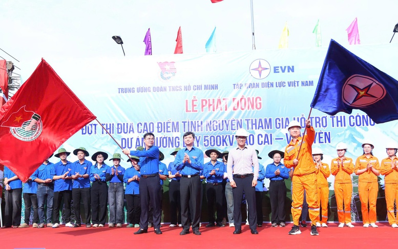 Thi đua cao điểm tình nguyện hỗ trợ thi công Dự án đường dây 500kV Lào Cai – Vĩnh Yên