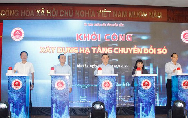 Đắk Lắk tăng tốc chuyển đổi số với 100 ngày cao điểm ‘Bình dân học vụ số’