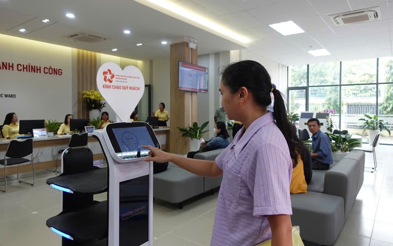 Công nghệ số giúp chính quyền địa phương 2 cấp hiệu quả, phục vụ tốt hơn