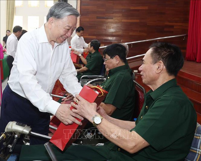 Tổng Bí thư Tô Lâm: Người có công là tài sản quý, là biểu tượng của ý chí, nghị lực Việt Nam- Ảnh 3.