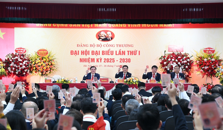 Bộ Công Thương phải luôn là lá cờ đầu trên mặt trận kinh tế, điểm tựa cho doanh nghiệp- Ảnh 3.