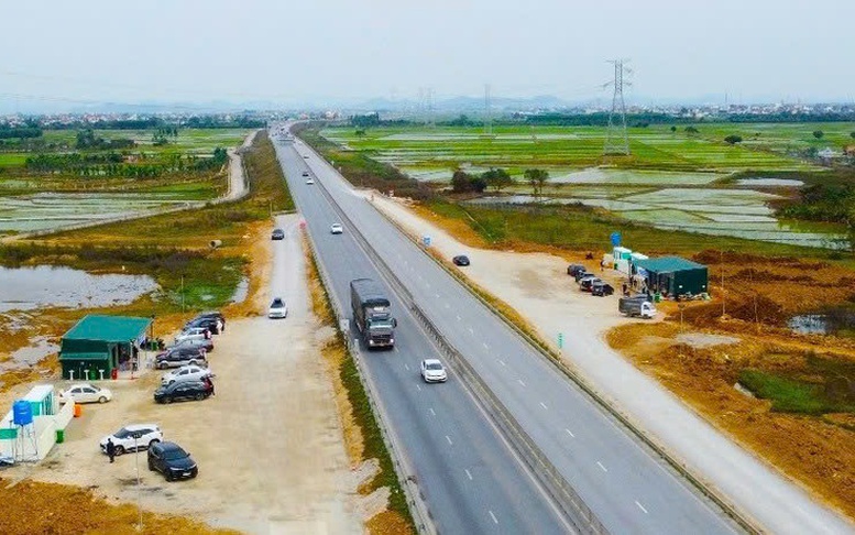 Rút ngắn tối đa thủ tục, khẩn trương hoàn thành xây trạm dừng nghỉ trên cao tốc