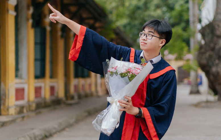 Chân dung Thủ khoa khối A01: Cách học khác số đông- Ảnh 1.