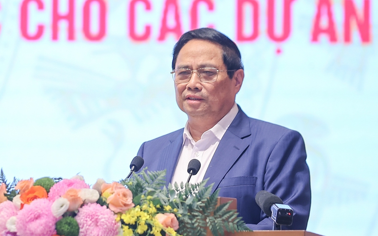 Thủ tướng: Tháo gỡ vướng mắc cho gần 3.000 dự án tồn đọng với tinh thần '6 rõ'