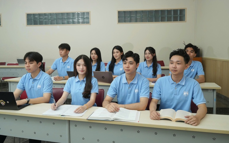 Ngành Quản trị dịch vụ khách hàng và chăm sóc sức khỏe: Không đợi tốt nghiệp mới kiếm được việc