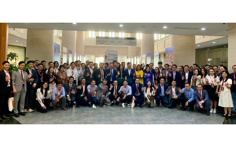 Tạo điều kiện thuận lợi để chuyên gia, trí thức người Việt ở nước ngoài đóng góp cho sự phát triển của đất nước