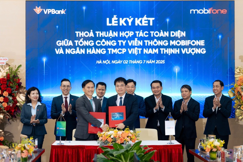 MobiFone và VPBank ký kết hợp tác chiến lược: Định hình mô hình dịch vụ tài chính – viễn thông tích hợp toàn diện- Ảnh 1.