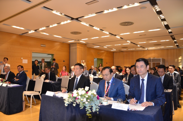 Phó Thủ tướng Hồ Đức Phớc tiếp Bộ trưởng Kinh tế, Thương mại và Doanh nghiệp Tây Ban Nha- Ảnh 3.