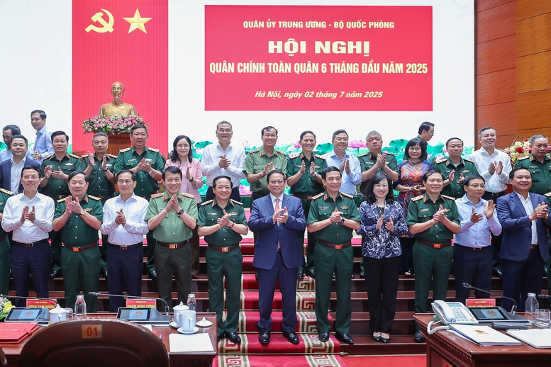 Thủ tướng Phạm Minh Chính dự Hội nghị Quân chính toàn quân 6 tháng đầu năm- Ảnh 5.