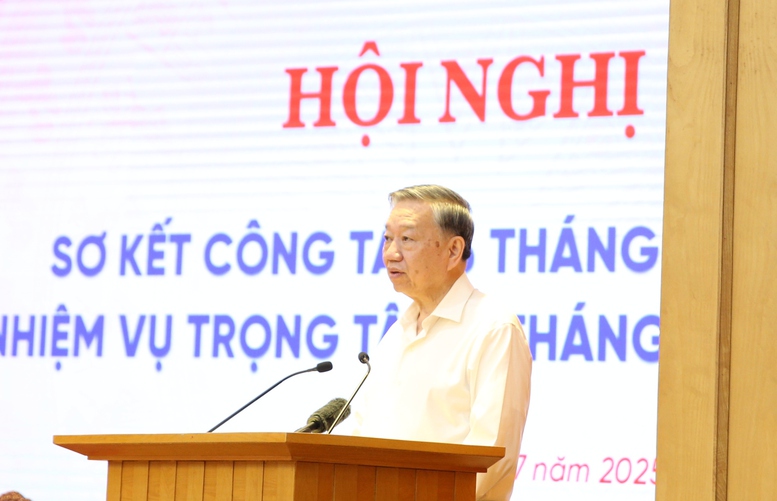 Tổng Bí thư Tô Lâm: Không có chuyển đổi số, mô hình hành chính hai cấp sẽ không thể vận hành hiệu quả- Ảnh 1.