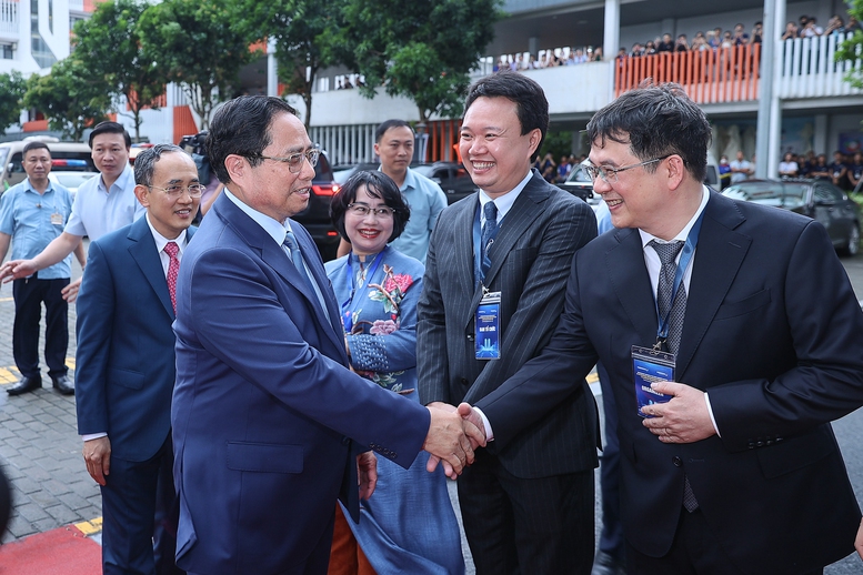 Thủ tướng: Phát huy bản sắc văn hóa Việt Nam trong đào tạo đại học để bước vào kỷ nguyên mới- Ảnh 1.