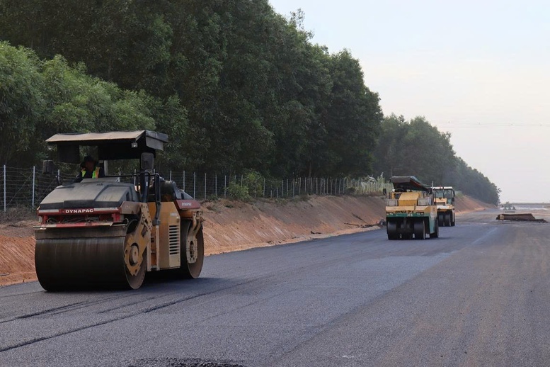 Không để vướng mắc nhỏ làm ảnh hưởng đến tiến độ cao tốc Quảng Ngãi – Hoài Nhơn- Ảnh 1.