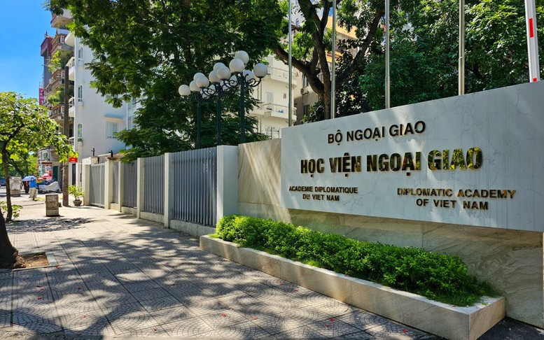 ĐIỂM SÀN xét tuyển Học viện Ngoại giao năm 2025