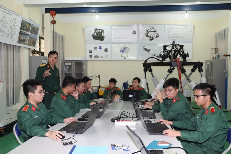 Học viện Kỹ thuật Quân sự công bố điểm sàn, hai ngành công nghệ mới lấy từ 22,50 điểm- Ảnh 1.