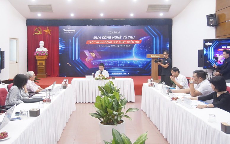 Đưa công nghệ vũ trụ thành động lực phát triển mới: Đã đến lúc 'đầu tư cho bầu trời'