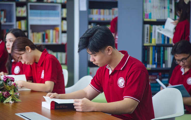 Trường Đại học Việt Nhật công bố quy tắc quy đổi điểm giữa các phương thức xét tuyển 2025