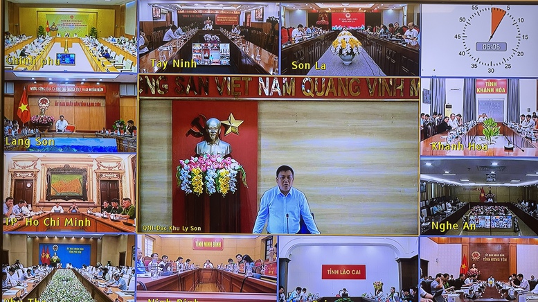 Thủ tướng: Tạo đột phá về năng lực phòng chống thiên tai, lập phương án sơ tán đến từng hộ dân- Ảnh 11.