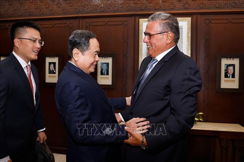 Chủ tịch Quốc hội Trần Thanh Mẫn hội kiến Thủ tướng Morocco Aziz Akhannouch