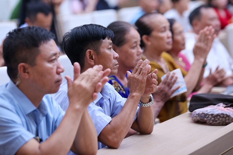 Thủ tướng: Quy tập hài cốt, xác minh danh tính liệt sĩ "khó mấy cũng phải làm và làm bằng cả trái tim"- Ảnh 10.