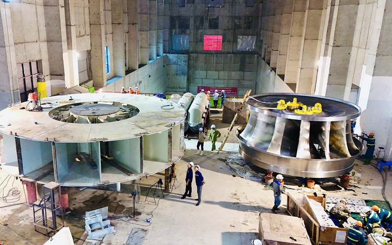 EVN nỗ lực cho chặng 'nước rút' dự án Thủy điện Hòa Bình mở rộng