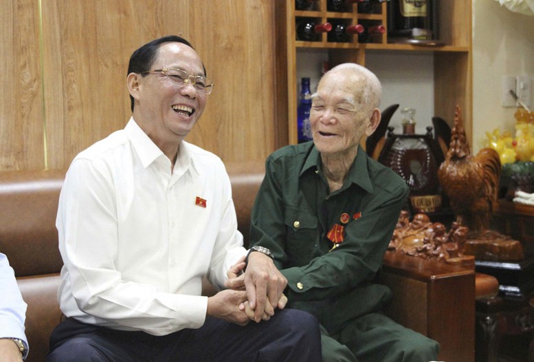 Lãnh đạo Đảng, Nhà nước, Quốc hội tri ân gia đình chính sách, người có công ở nhiều địa phương- Ảnh 6.