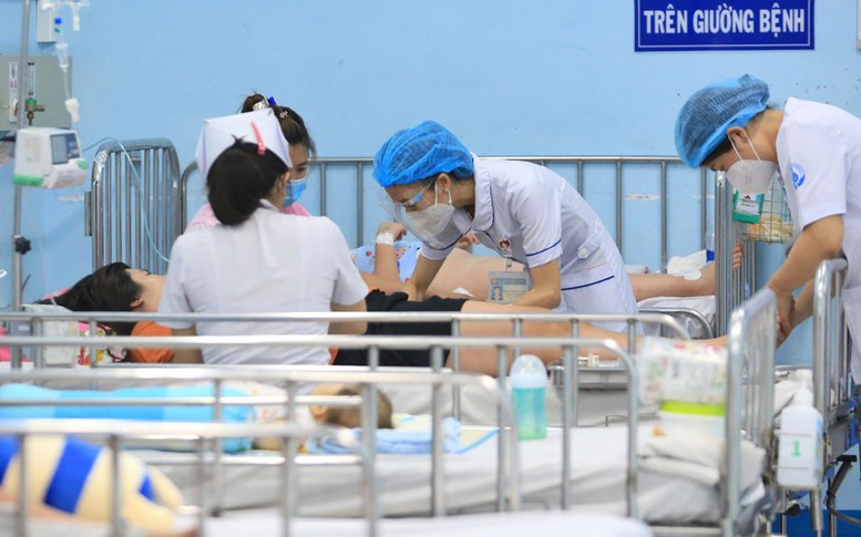 Biến chứng không ngờ do hiểu sai về sốt xuất huyết