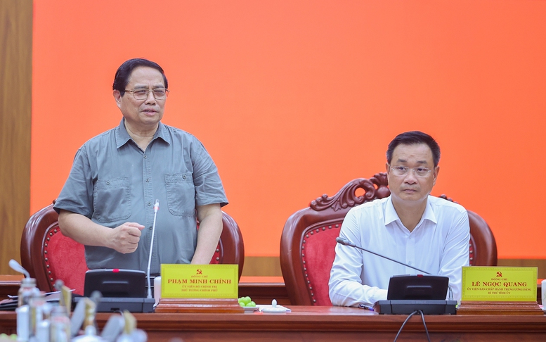 Thủ tướng: Quảng Trị cần phát huy khác biệt “không nơi nào có được” để thoát nghèo, làm giàu