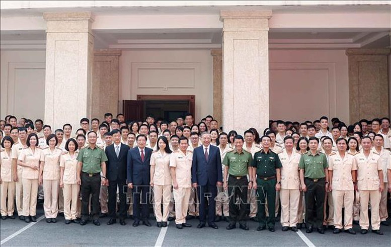 Tổng Bí thư: Đổi mới mạnh mẽ tư duy, cách thức triển khai bảo vệ an ninh chính trị nội bộ- Ảnh 4.