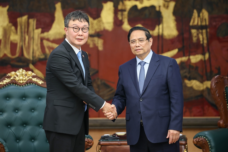 Thủ tướng tiếp lãnh đạo tập đoàn quản lý sàn tài sản mã hóa lớn thứ 3 thế giới- Ảnh 1.