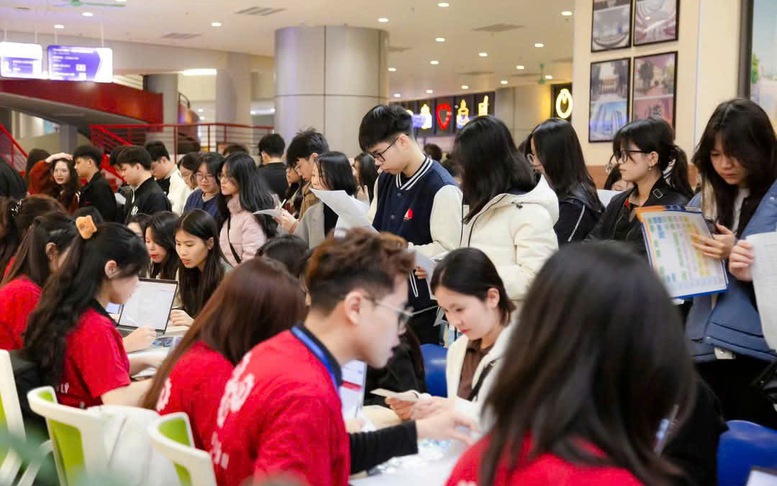 QUY ĐỔI ĐIỂM TUYỂN SINH 2025: Khi bài toán kỹ thuật trở thành thử thách chính sách
