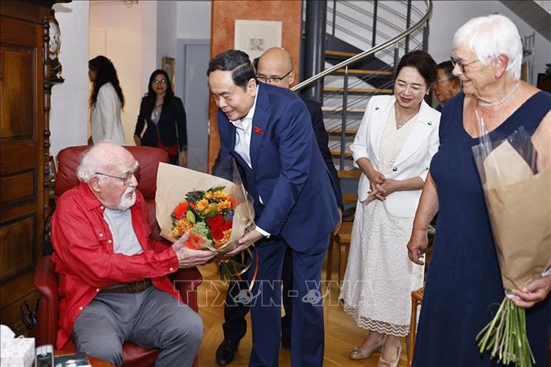 Chủ tịch Quốc hội Trần Thanh Mẫn thăm người bạn Thụy Sĩ có nhiều đóng góp cho ngành y tế Cần Thơ- Ảnh 2.