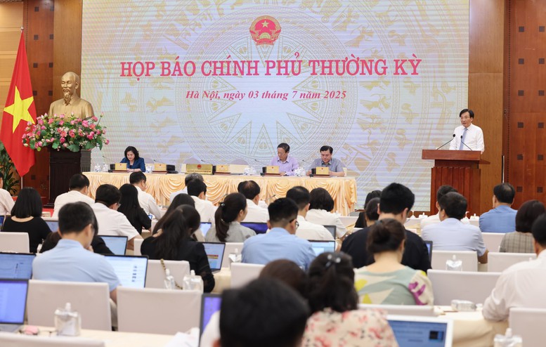 Họp báo Chính phủ thường kỳ tháng 6: Tình hình KTXH 6 tháng đầu năm tạo đà hoàn thành các mục tiêu năm 2025- Ảnh 1.