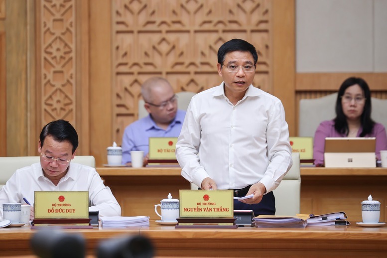Tăng trưởng GDP tính chung 6 tháng cao nhất cùng kỳ trong gần 20 năm qua- Ảnh 2.
