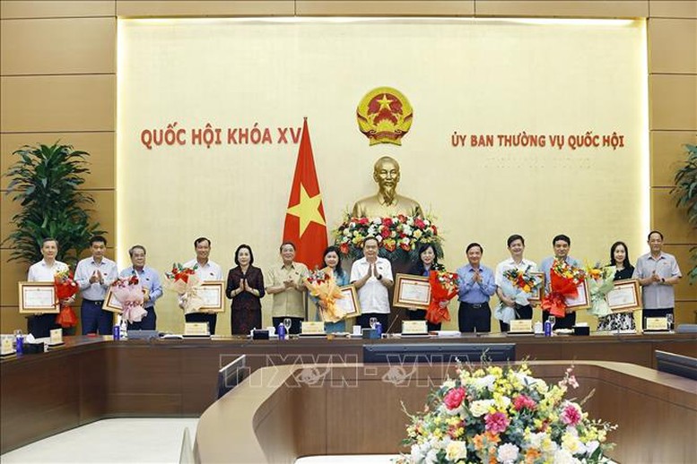 Chủ tịch Quốc hội Trần Thanh Mẫn chủ trì giao ban với các cơ quan của Quốc hội- Ảnh 3.