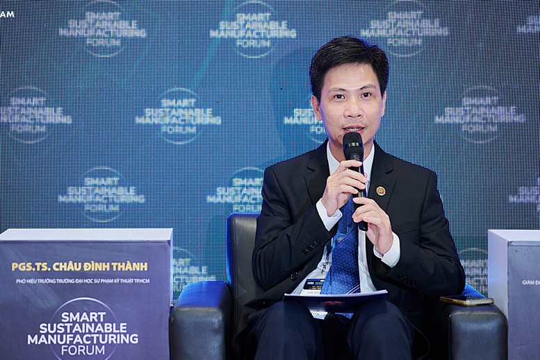 Nút thắt nhân lực công nghệ cao trong các Khu công nghiệp và lời giải từ mô hình 'Ba nhà'- Ảnh 1.