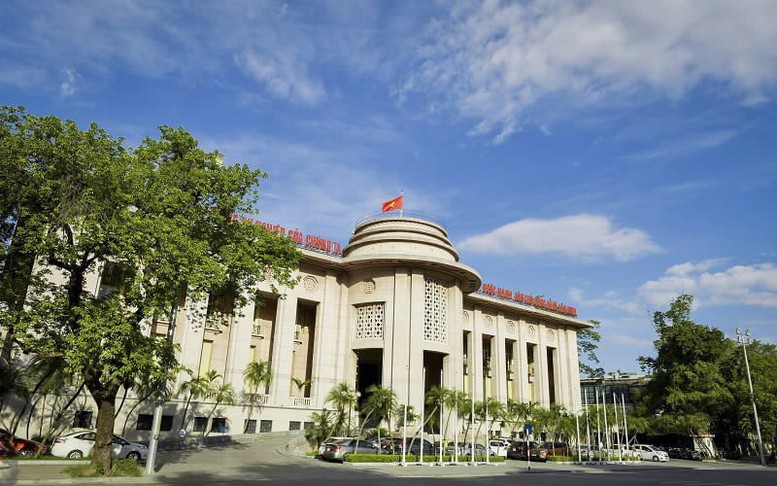 NHNN tăng chỉ tiêu tín dụng, 'bơm' vốn cho nền kinh tế