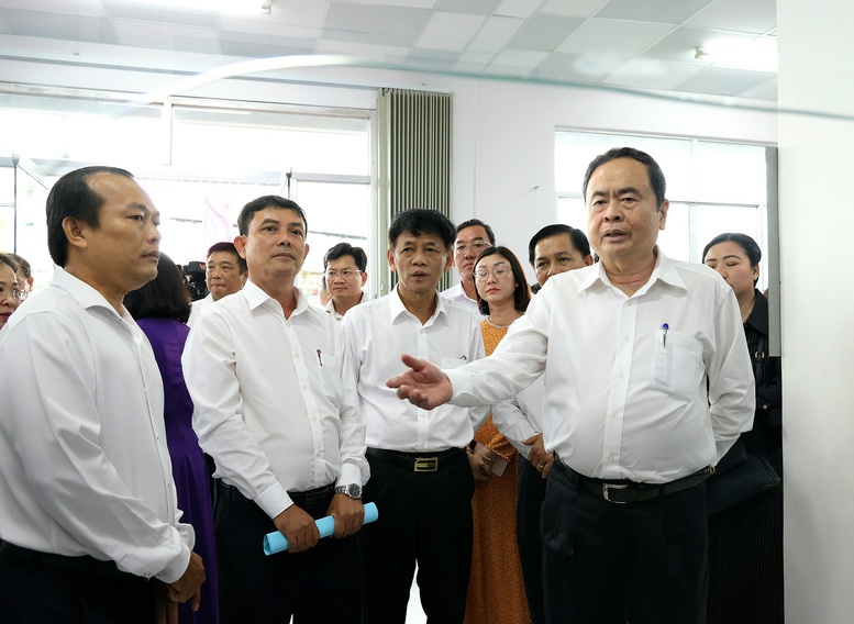 Cấp xã mới ở Cần Thơ: Dịch vụ thông suốt, người dân hài lòng- Ảnh 1.