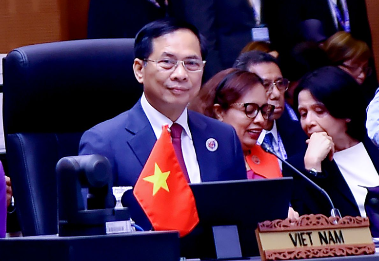 Duy trì tăng trưởng kinh tế mạnh mẽ, thúc đẩy hợp tác thiết thực vì người dân là ưu tiên hàng đầu của ASEAN- Ảnh 2.