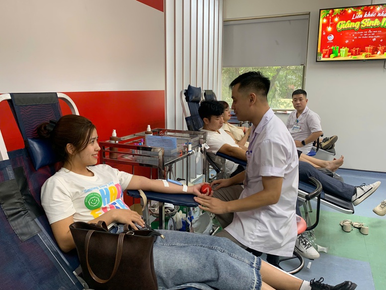 Cần thêm 30.000 đơn vị máu điều trị cho bệnh nhân dịp hè- Ảnh 1.